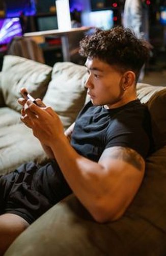 ví điện tử uy tín 8Day